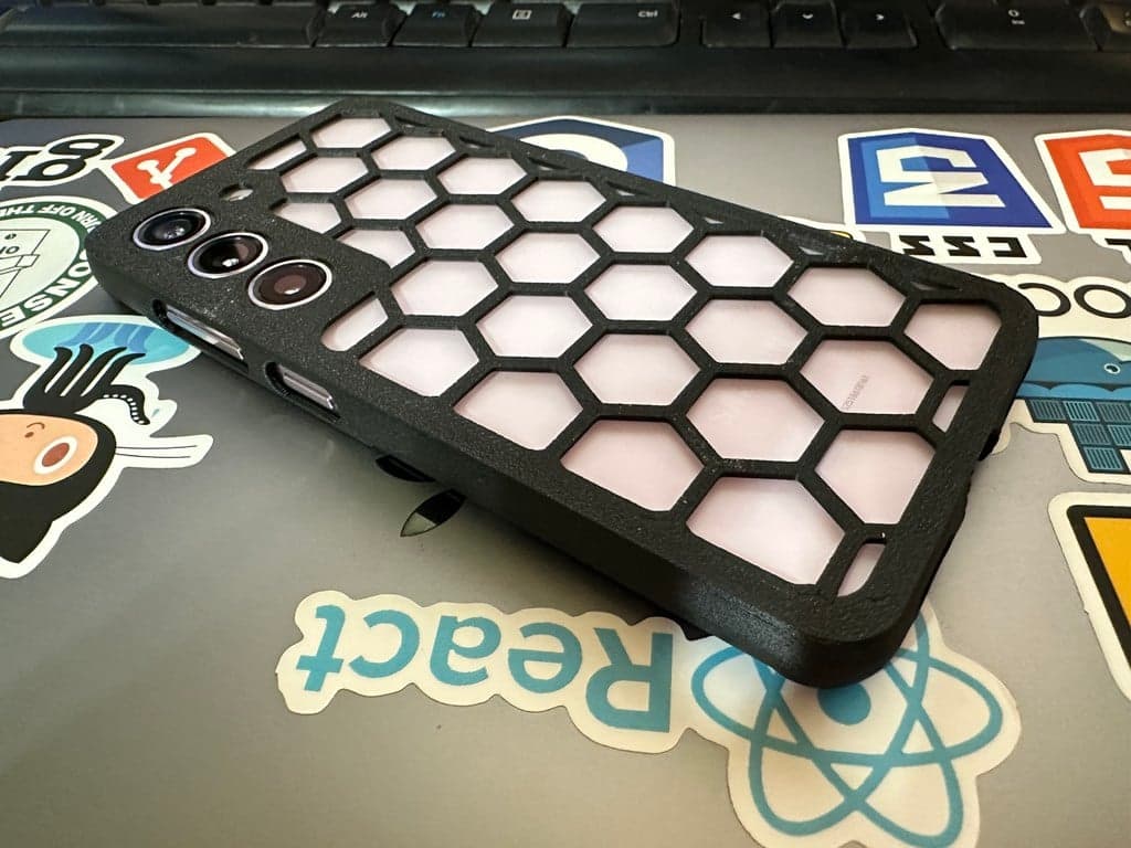 Samsung S23 Honeycomb Case